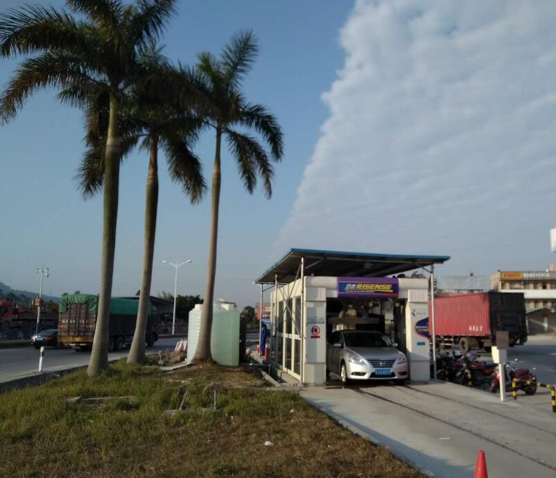 Automatic tunnel car wash machine CC-690