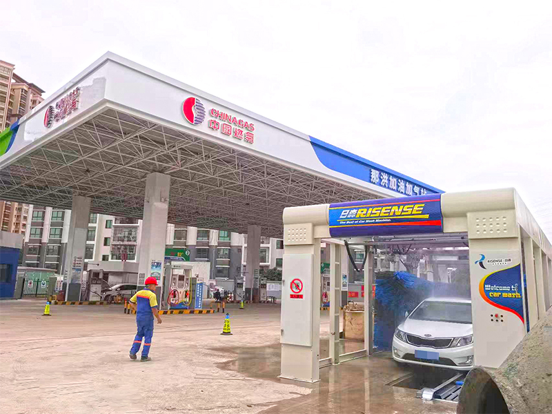 金龙隧道式洗车机CC-690