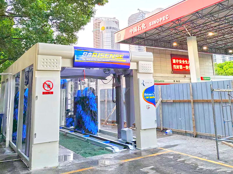 Tunnel car wash machine CC-670