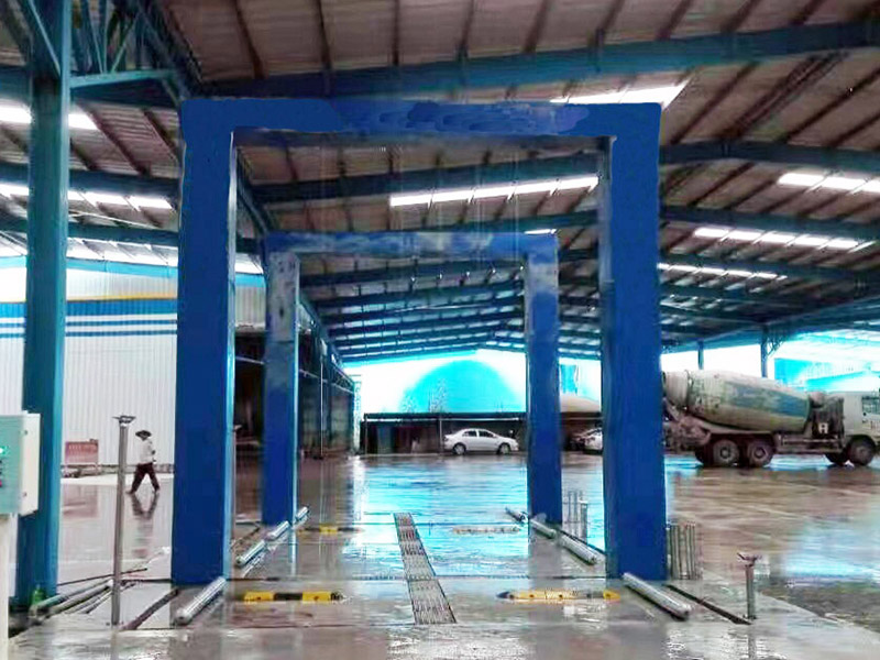 Gantry type engineering car washing machine 