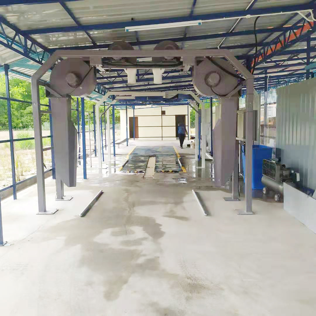 Risense touchless car wash machine CH-200 installed in Temerlo, Malaysia