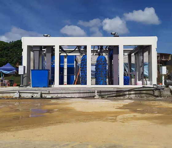 Risense tunnel car wash machine installed in Malaysia! 