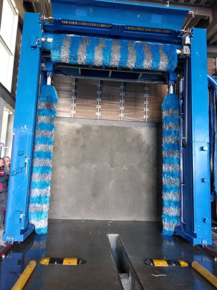 Risesne bus truck wash machine CB-730 installed in Algeria