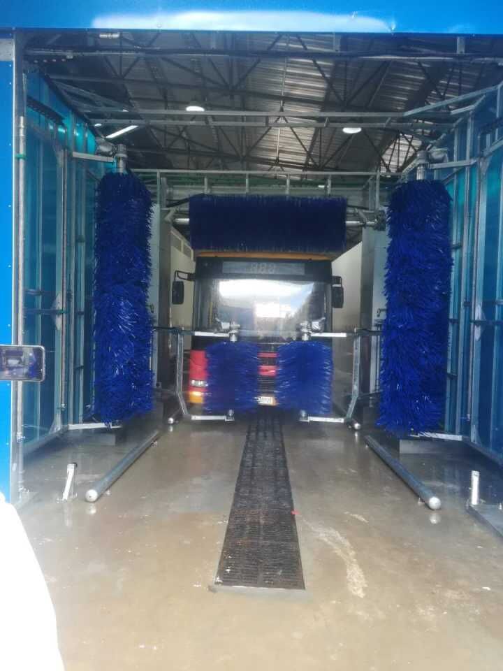 Risense e bus truck wash machine CB-750 installed in Ethiopia