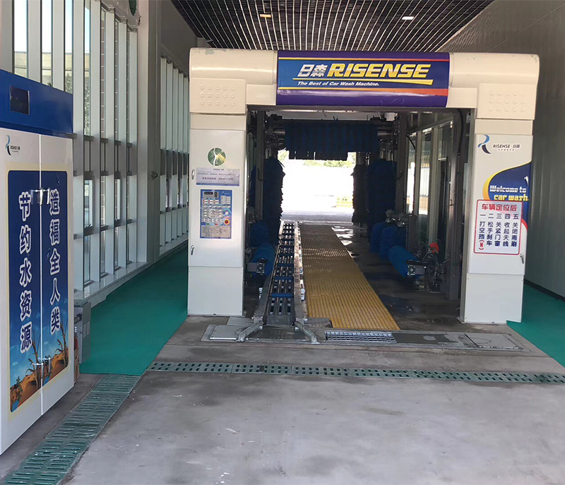 جهاز غسيل السيارات التلقائي النفقي موديل : سي سي -695