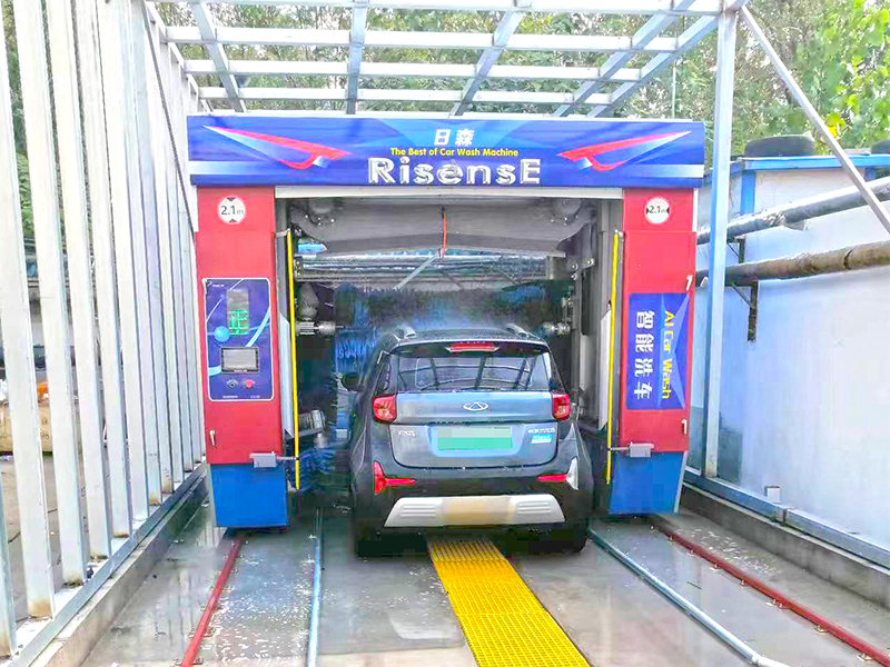 Máquina de lavagem de automóveis com capotamento inteligente e sem vigilância CF-360