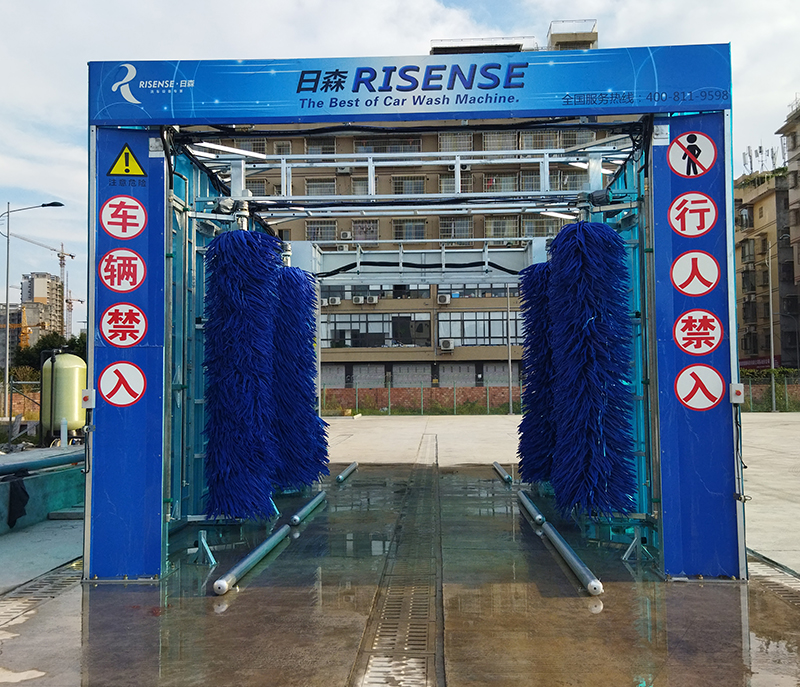 جهاز غسيل الحافلات والشاحنات التلقائي بفرش موديل : سي بي-760