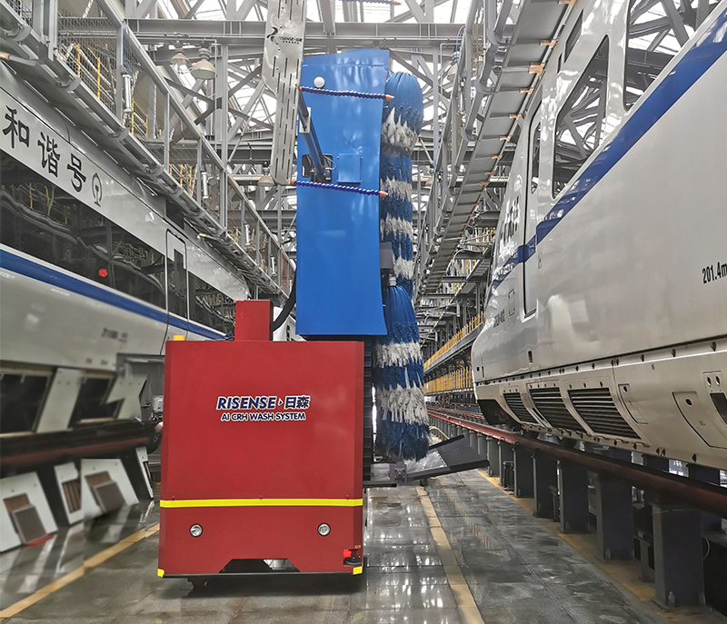 Machine automatique de lavage du train 